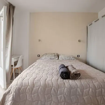 T3 Premium - 2 Grandes Apartment